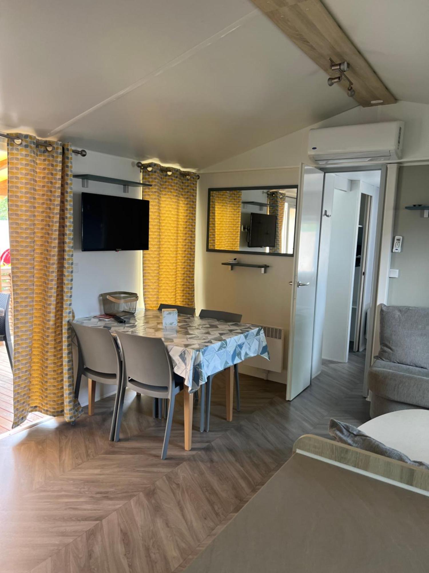 Mobilhome La Carabasse Vias Plage Buitenkant foto